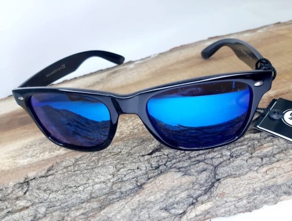 Okulary przeciwsłoneczne niebieskie